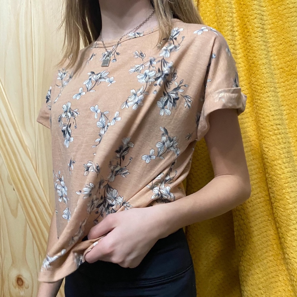 Floral top
